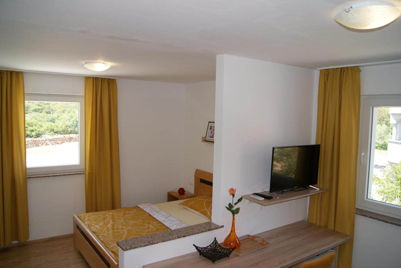 Rooms Magdalena Krk Krk Town Extérieur photo
